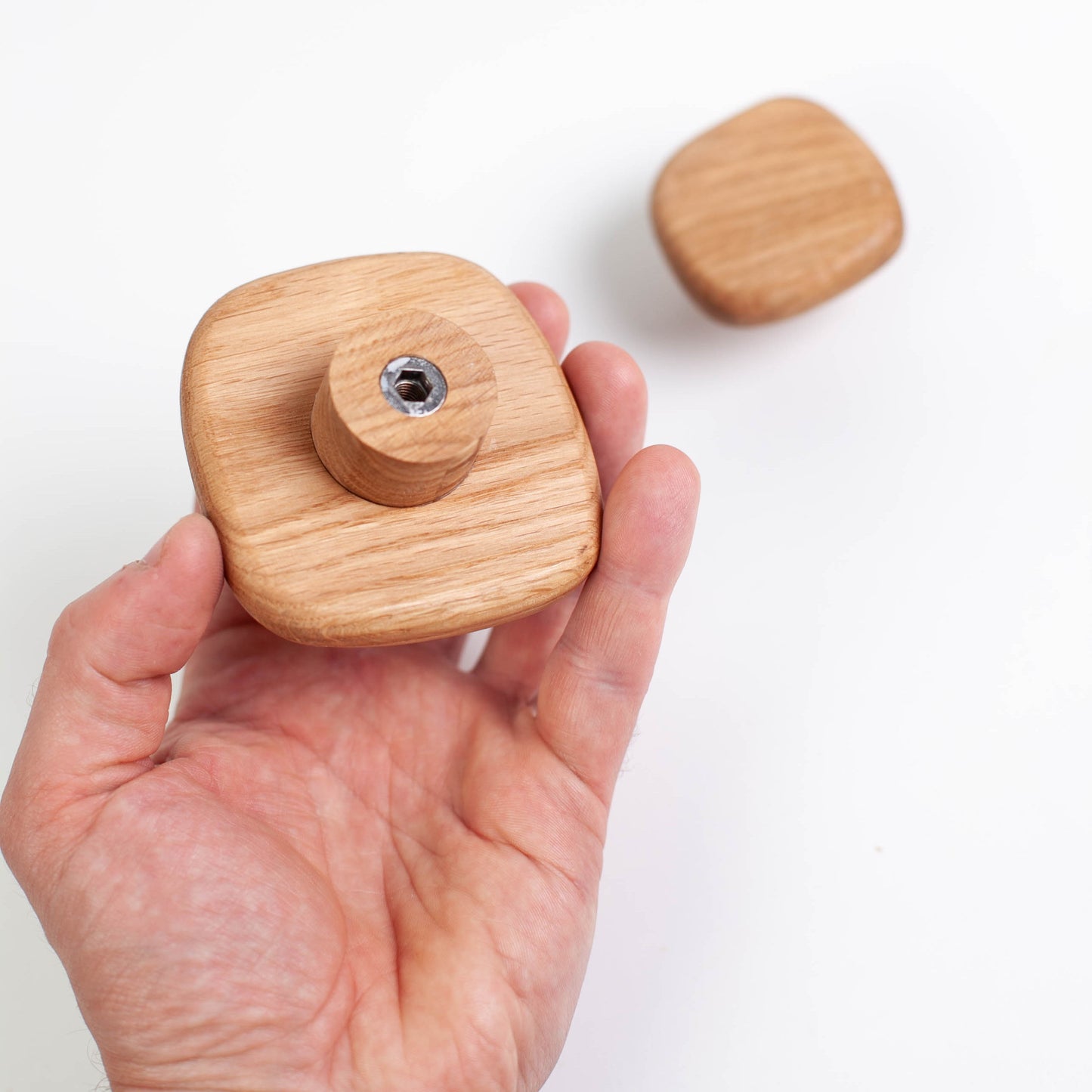 Moderner Kleiderhaken in Steinform II, Craman #125