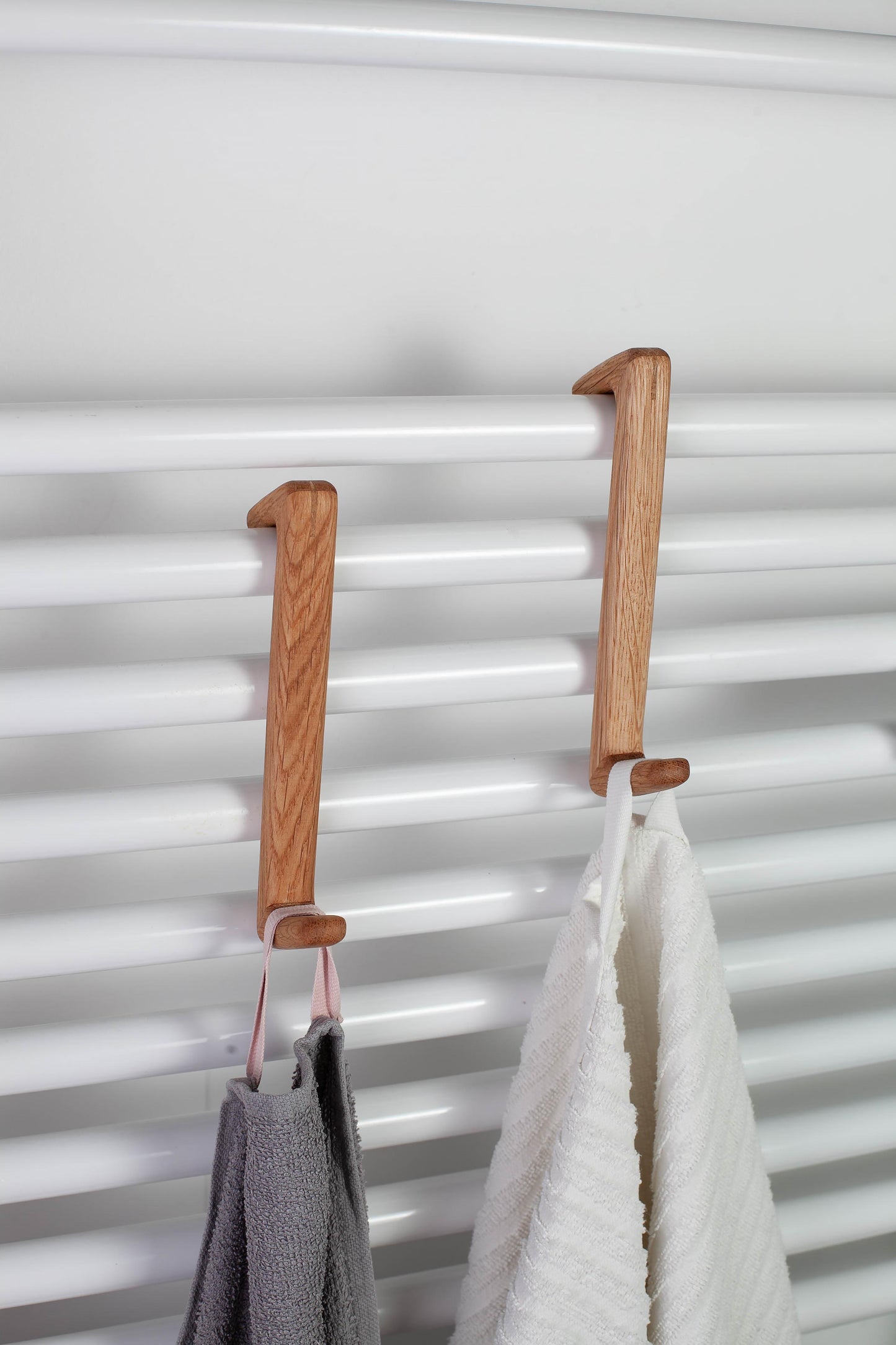 Handtuchhalter aus Eichenholz, Craman #21