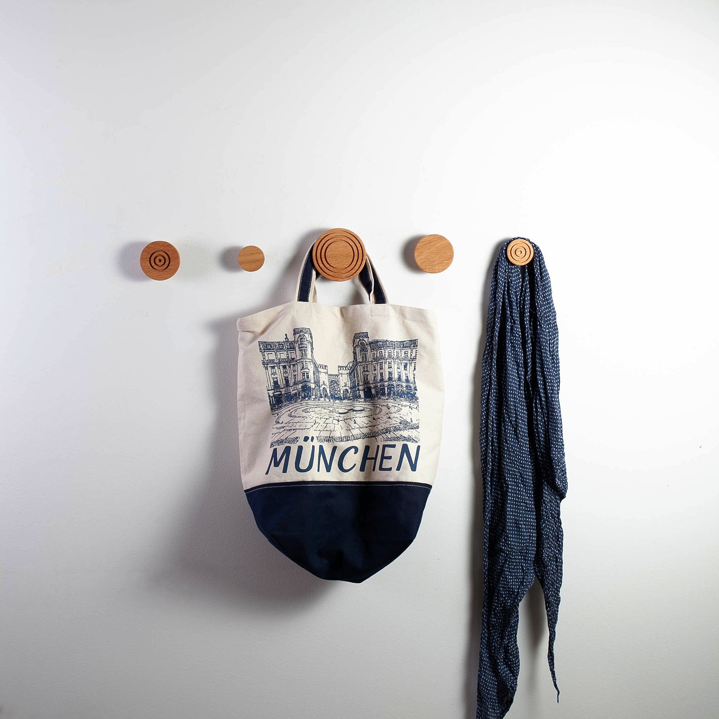 Runde moderner Kleiderhaken NEW, Craman #117C