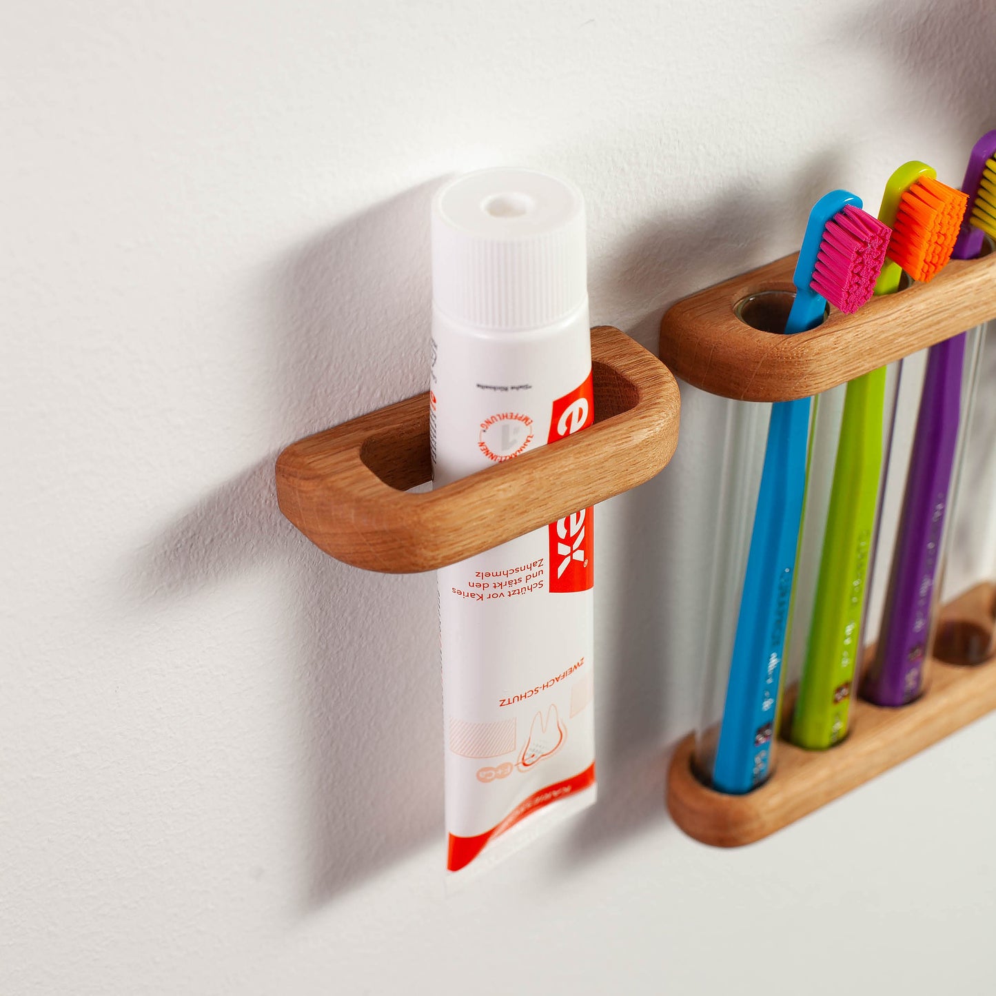 Oak towel holder, Craman #119