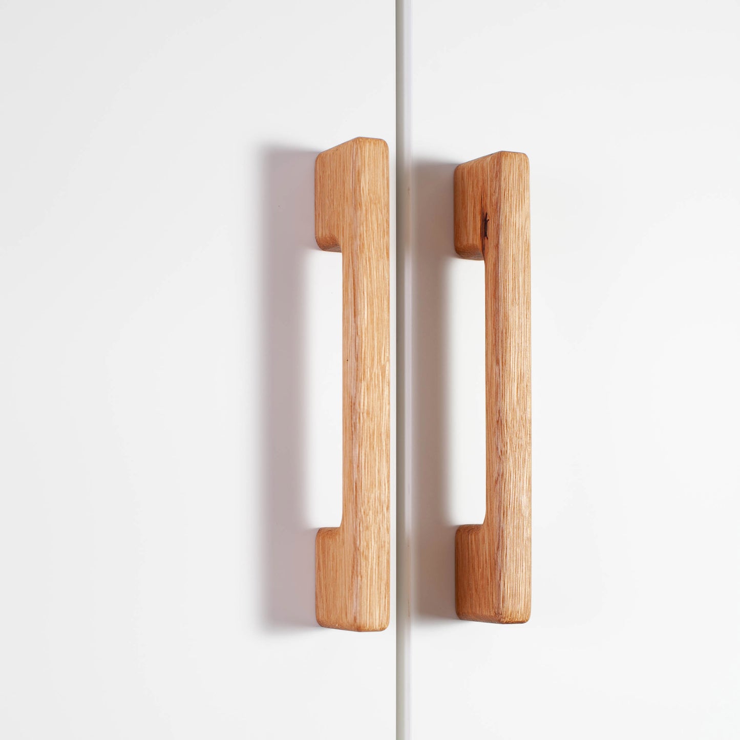 Klassische Eichengriffe/Türgriffe für IKEA-Schränke, Version „R4“