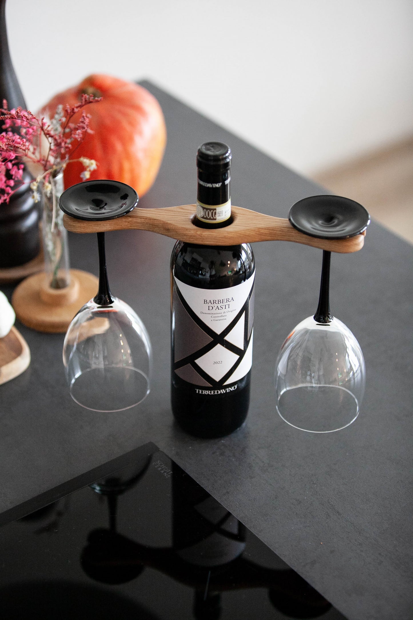 Weinglashalter aus Eiche