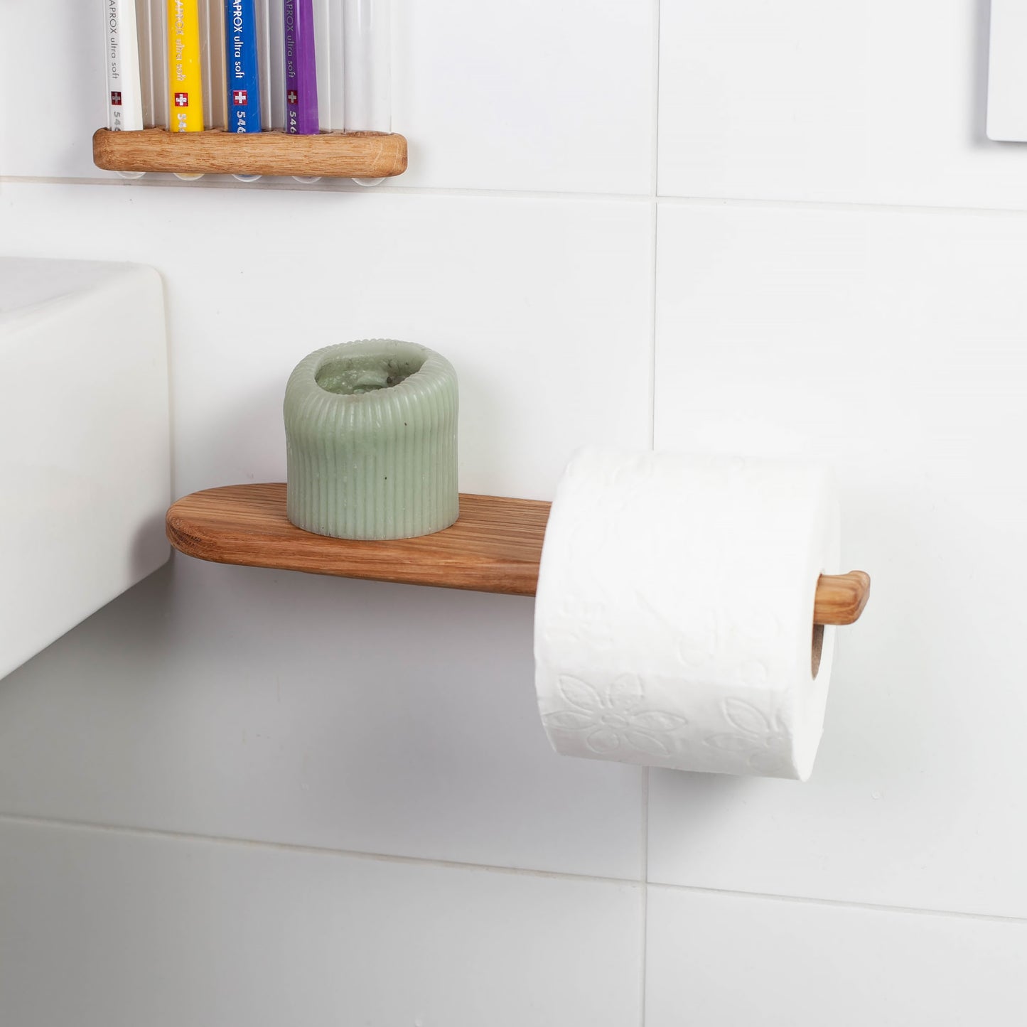 Toilettenpapierhalter aus Eiche – selbstklebend,mit Ablage, V2-big, ohne Bohren