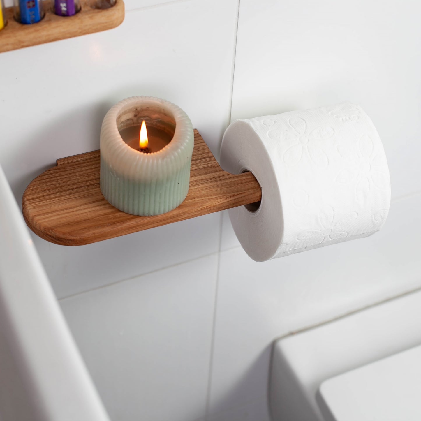 Toilettenpapierhalter aus Eiche – selbstklebend,mit Ablage, V2-big, ohne Bohren