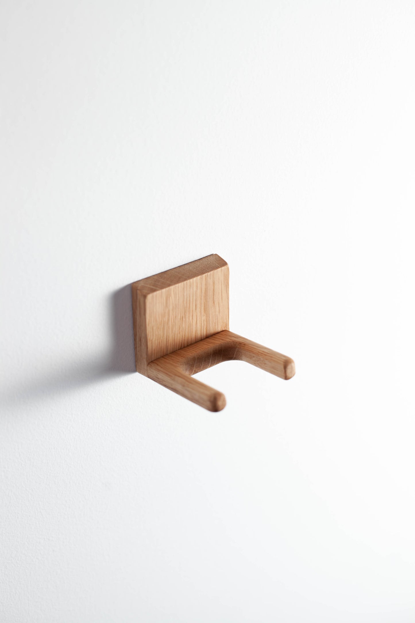 Ukulele wall mount made of solid oak wood