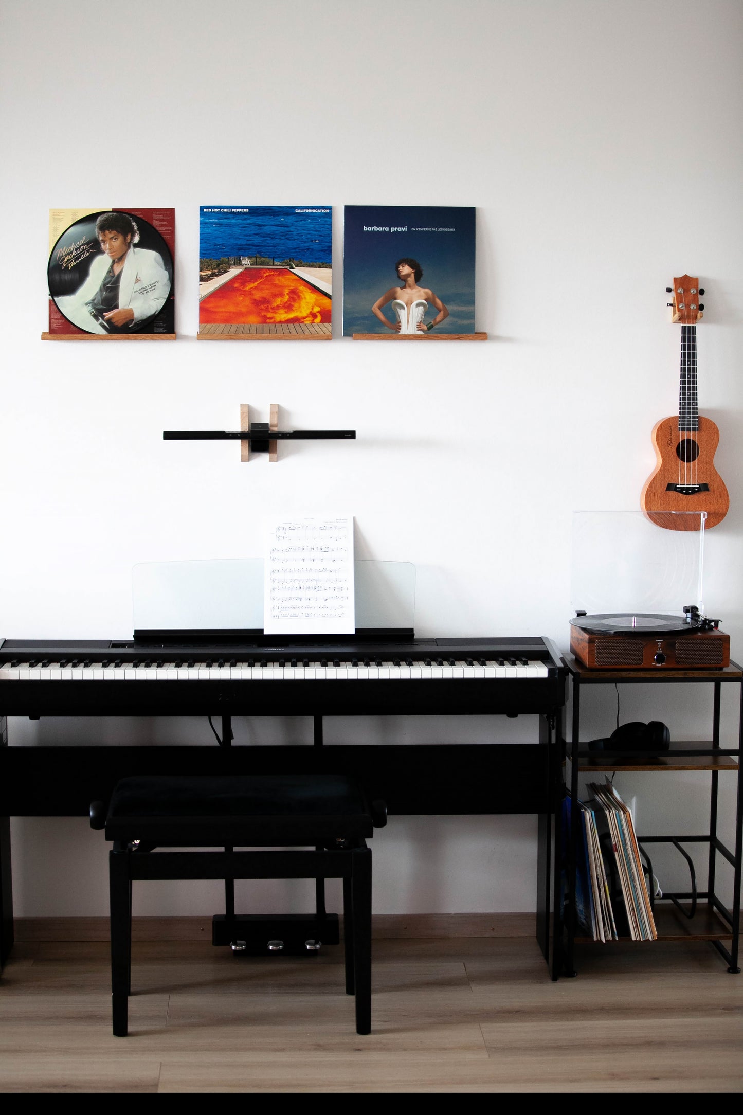 Oak Vinyl Record Wall Mount, No Drilling with 3M Adhesive