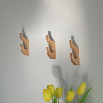 Rustic Wandhaken aus massiver Eiche