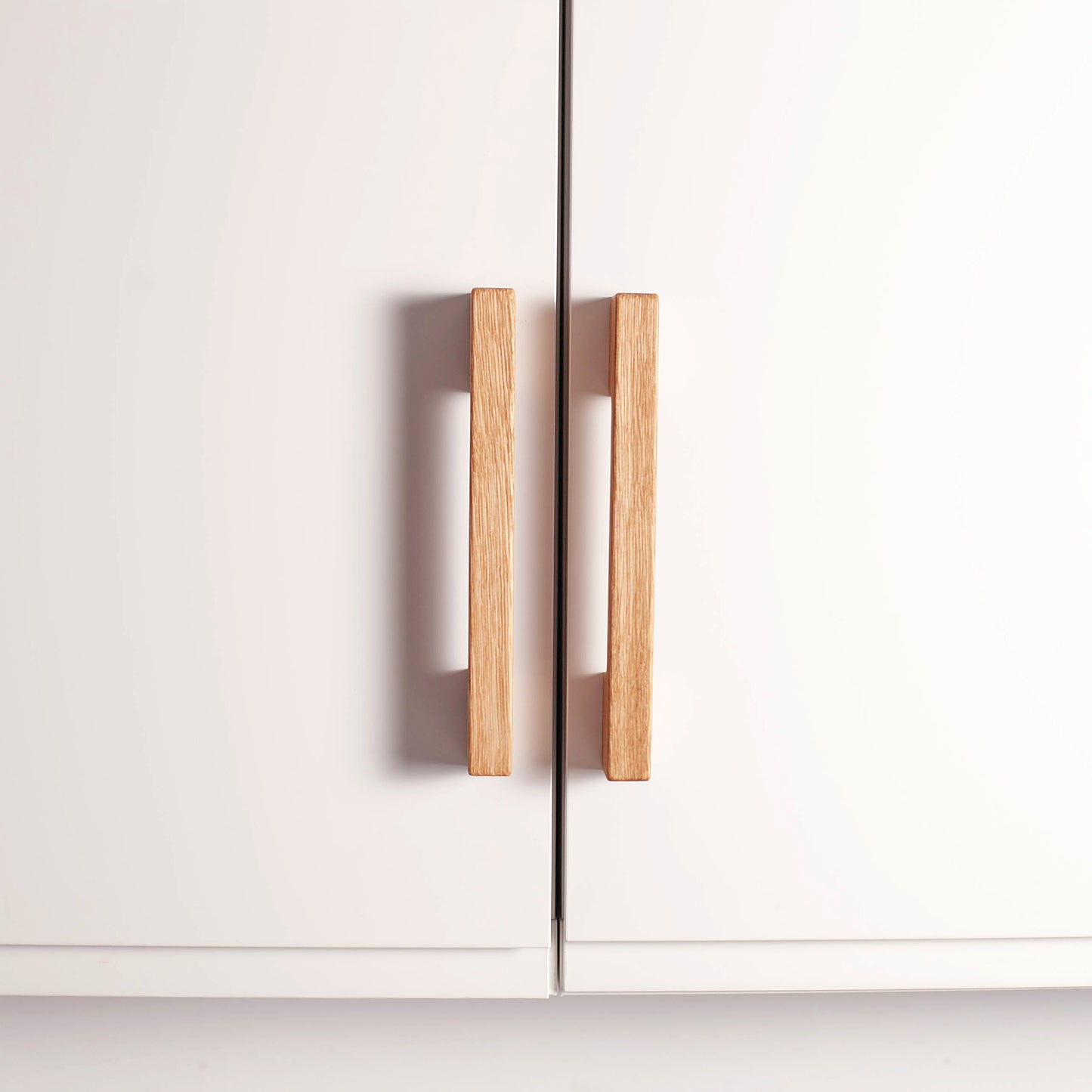 Klassische Eichengriffe/Türgriffe für IKEA-Schränke, Version „R2“